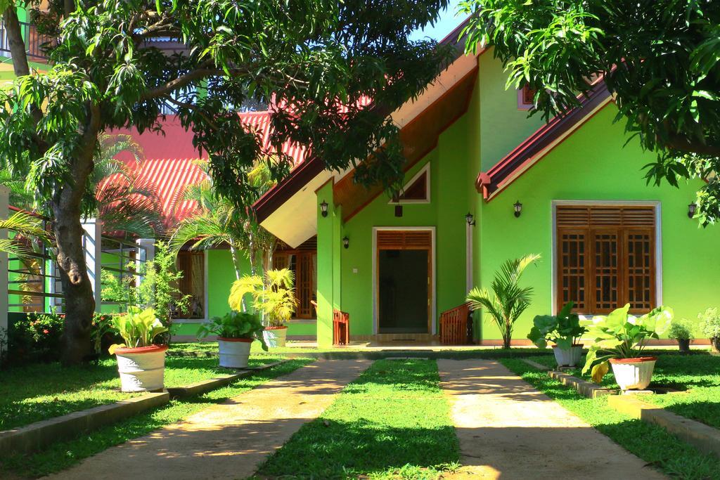 Nature Resort - Yala Safari Village Tissamaharama Exterior photo